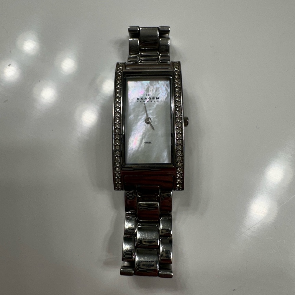 Skagen Denmark Silver Rectangular Watch With Crys… - image 1